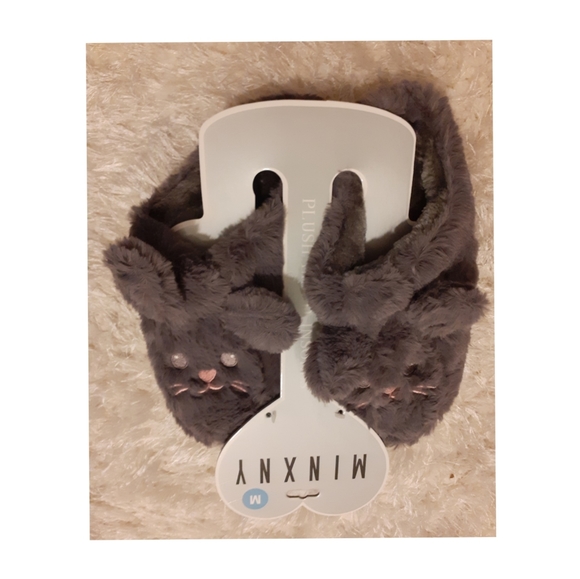 💋NWT Minx NY Fuzzy Slippers - Picture 6 of 8